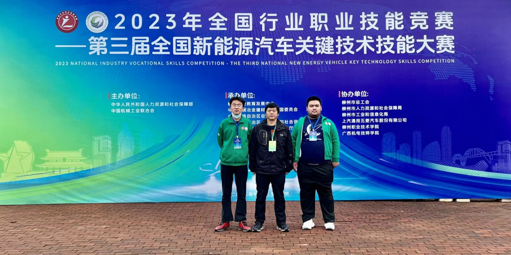 2df37c5894b14da2ad0764e6188ac38c.png